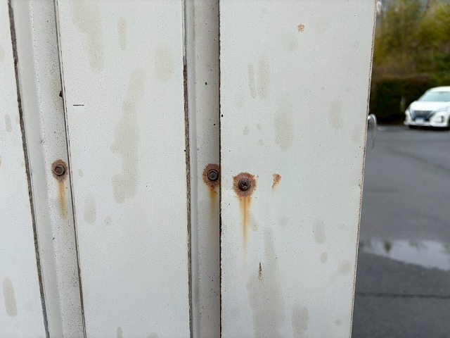 ビス周りのサビ